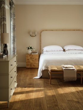 NEW Knot & Grain, Bespoke Heritage Plank In Fox Den from £82 Per M2 (knotandgrain.com)