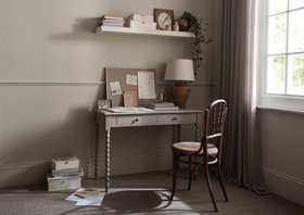 Earthborn - Ragdoll home office