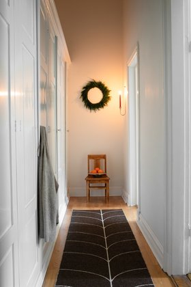 PAPPELINA CHRISTMAS 2025 RUG LEIF DARK BROWN