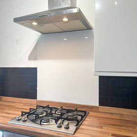 6mm All White Premium Glass Splashback