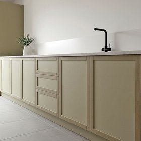 Paintable Slim Shaker Kitchen Door