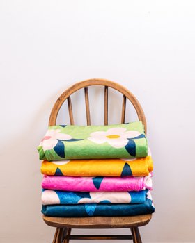 Retro Floral Ultra Soft Large Fleece Blanket | Throw