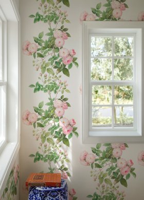 Rambling Rose Wallpaper