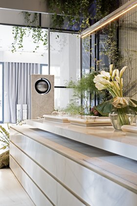 Bang&Olufsen   Antolini 007