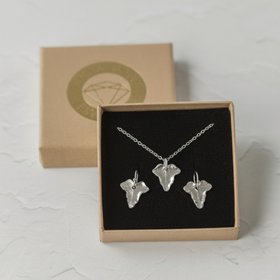 Silver Dainty Ivy Leaf Earrings & Necklace Set