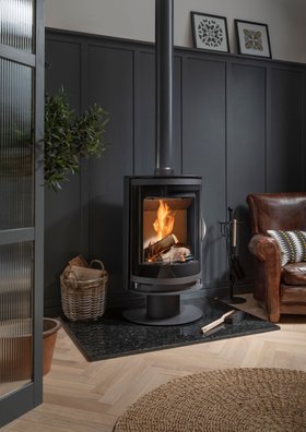 Direct Stoves, Arada Hoxton 7 Defra Approved Wood Burning Ecodesign Stove from £3,048 (directstoves.com) (1)
