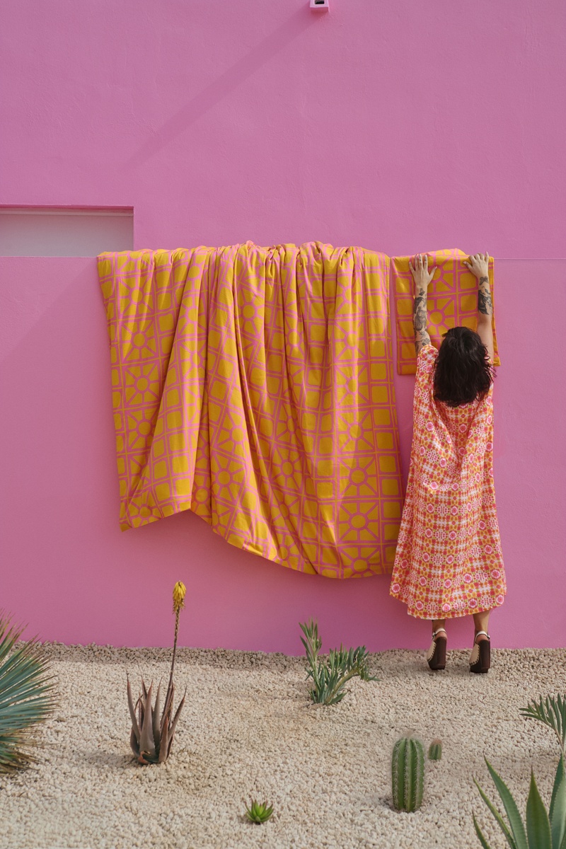 Los Felices Duvet Cover