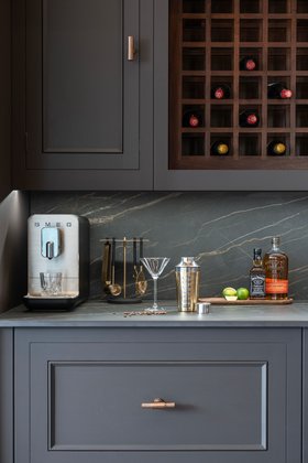 Harvey Jones Original