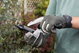 Verve Leather Forest night Gardening gloves, Pair