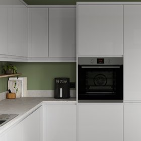 Goodhome Garcinia Gloss Light Grey Kitchen