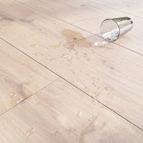 GoodHome Italo Walnut Oak effect Textured Click vinyl Planks, 2.36m²