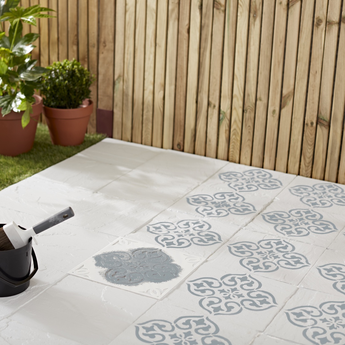 GoodHome Delaware Patio and Tile Exterior Paint