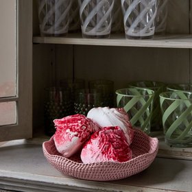 Saratoga Round Rattan Scalloped Tray - Pink