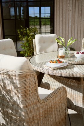 Brimscombe Luxury Woven 6 Seater Dining Set