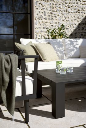 Hillesley Metal Sofa And Lounge Chair Set