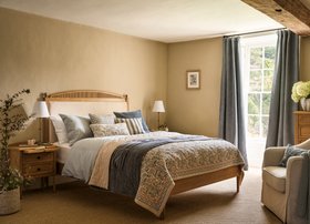 The Cotswold Company Leafield Washed Oak Bedroom Collection