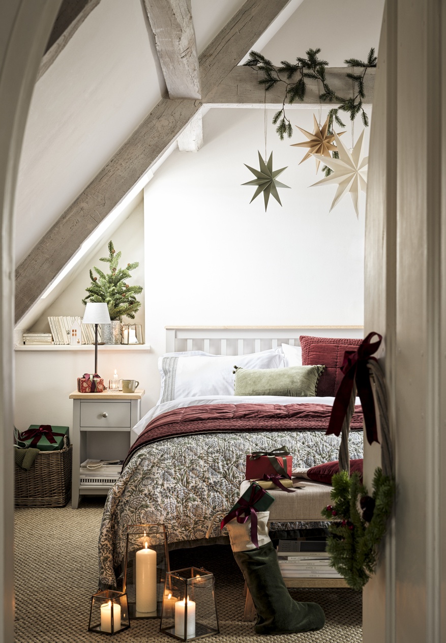 Chester Dove Grey Double Bed