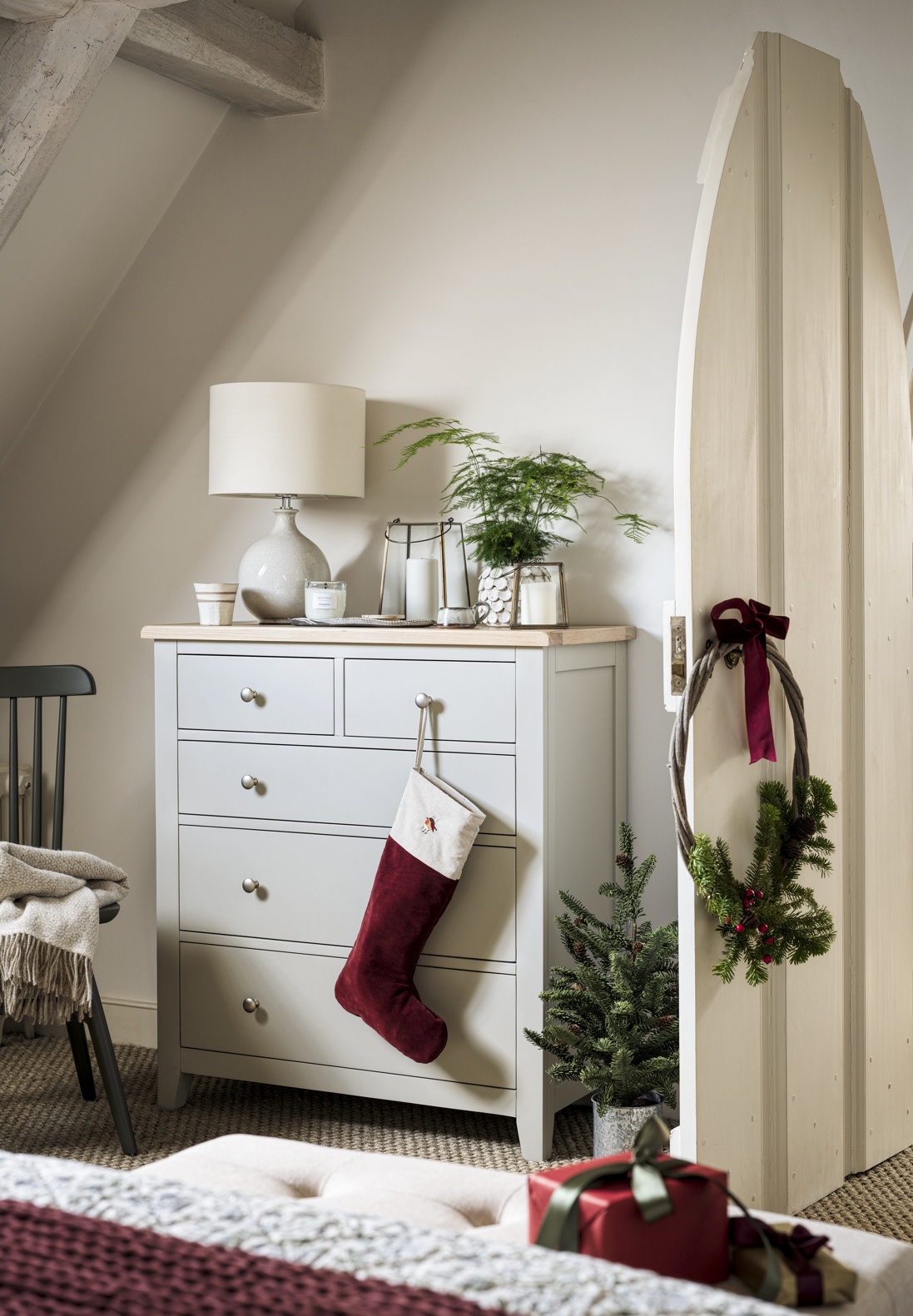 Chester Dove Grey 5 Drawer Chest