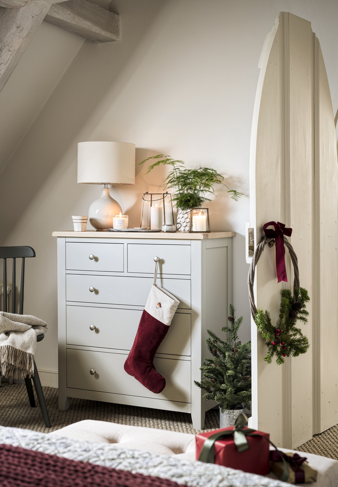 Chester Dove Grey 5 Drawer Chest