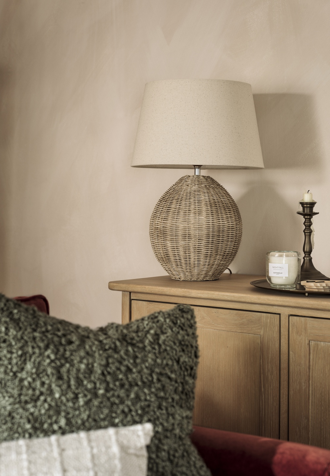 Rattan Medium Table Lamp