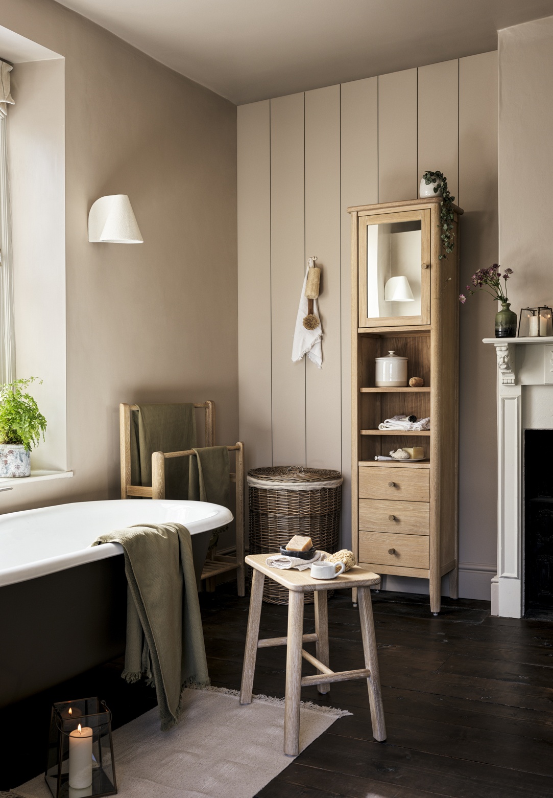 Berkeley Nordic Oak Tall Bathroom Cupboard