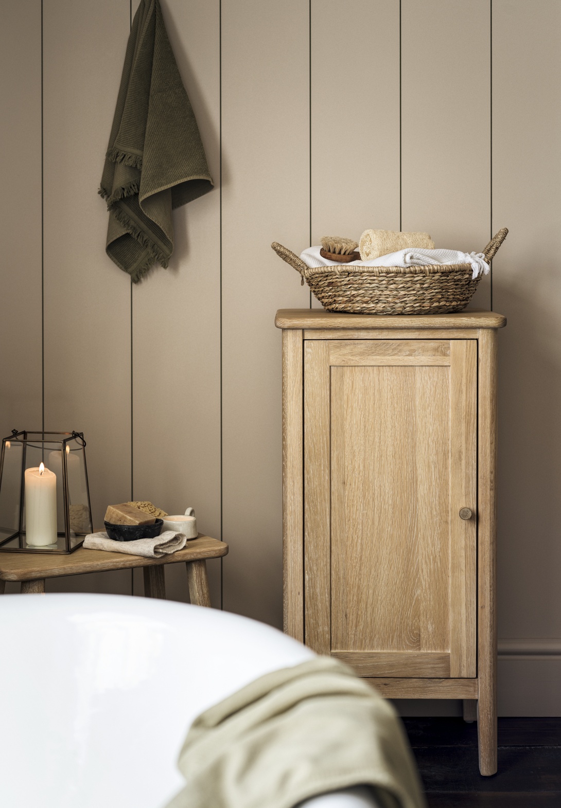 Berkeley Nordic Oak ​Small Bathroom Cupboard