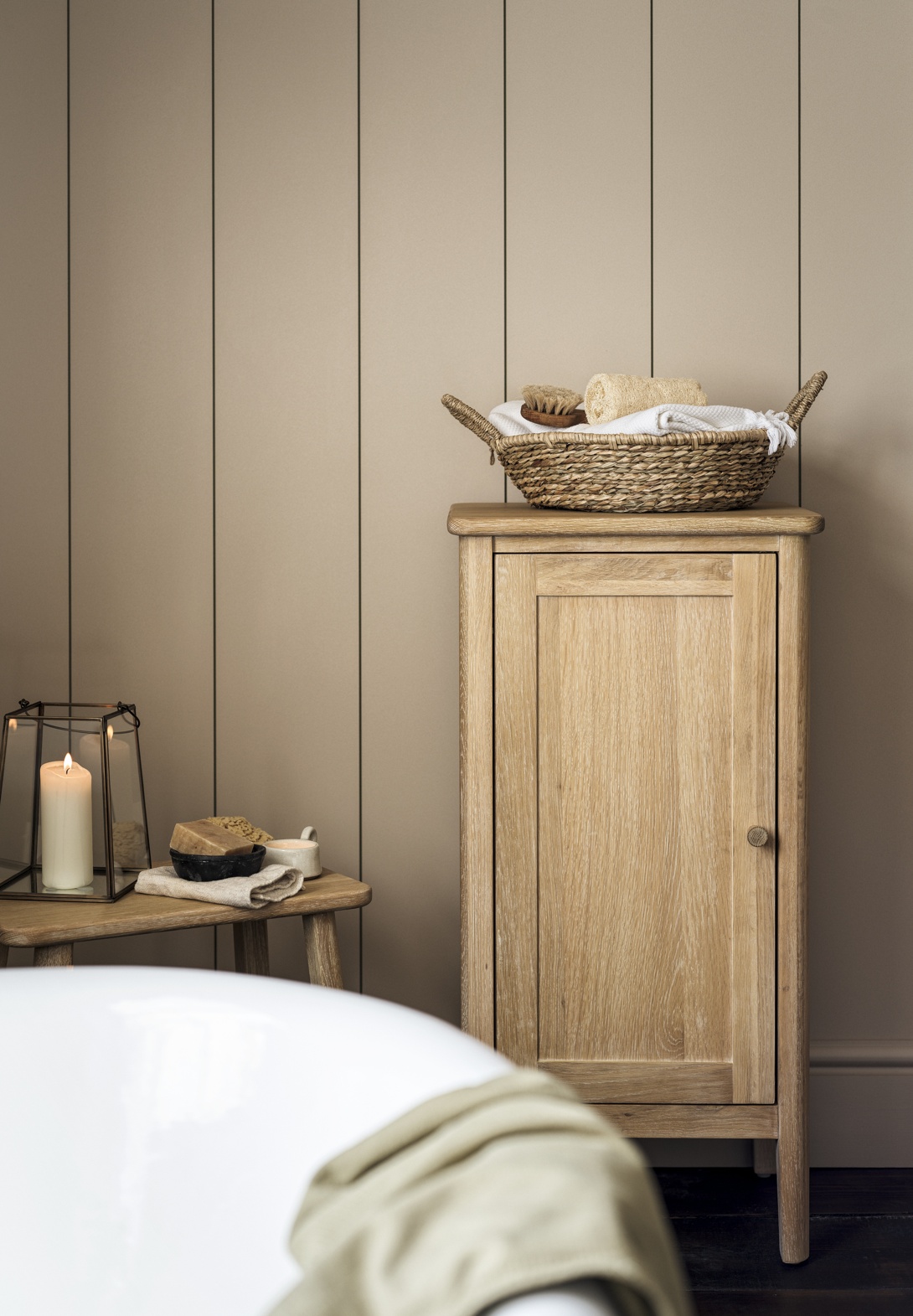 Berkeley Nordic Oak ​Small Bathroom Cupboard