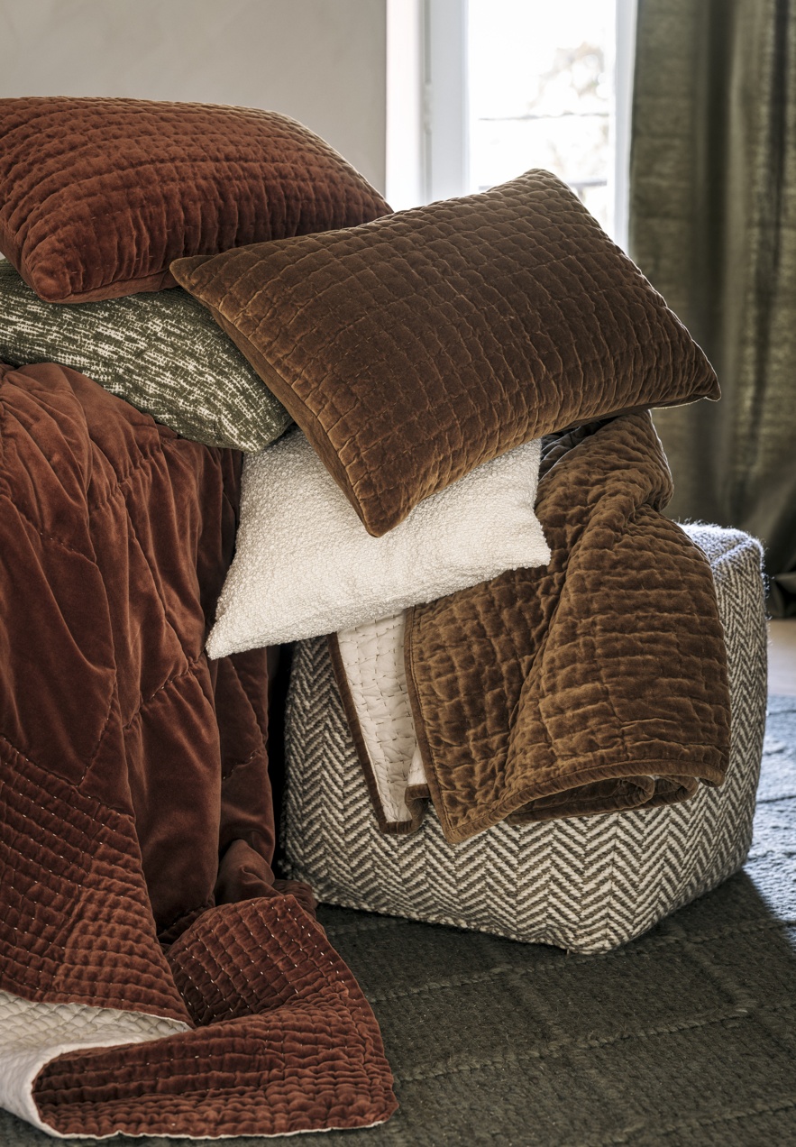 Cotswold Company Autumn Bedroom