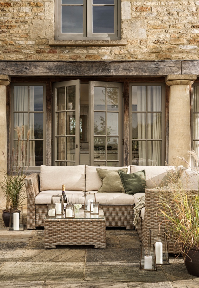 Quenington Corner Sofa Lounge Set