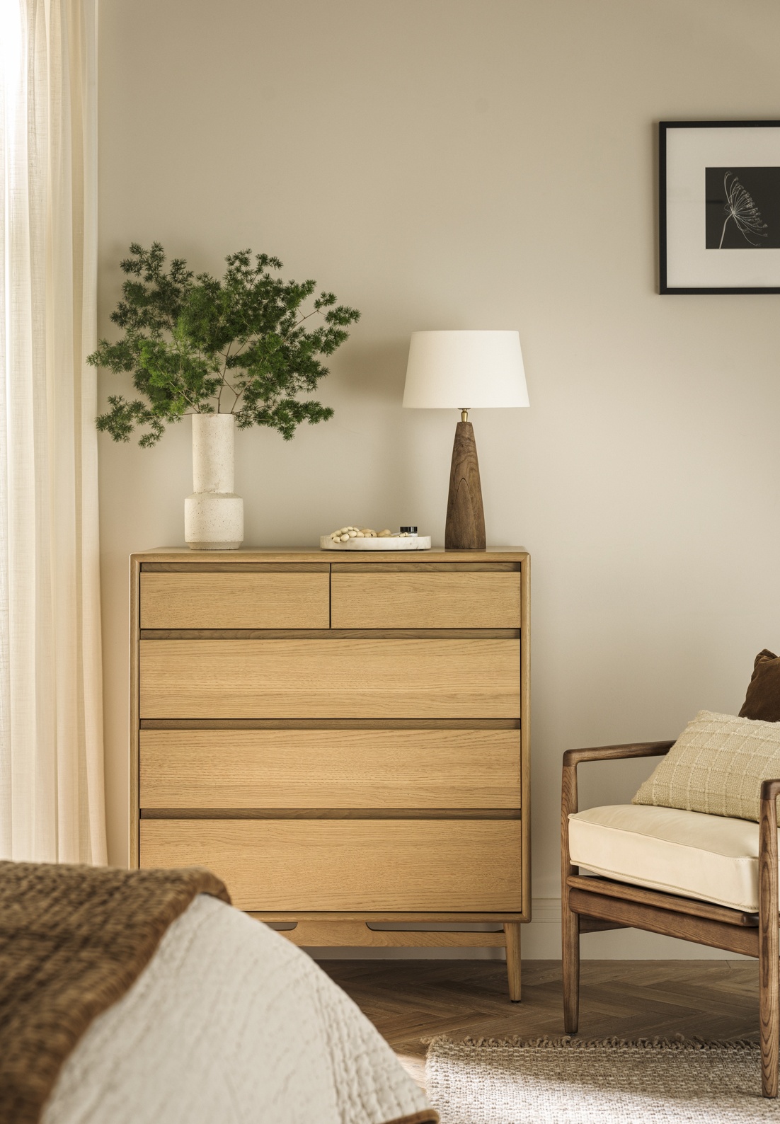 Winson Light Oak 2 Over 3 Chest Of Drawers