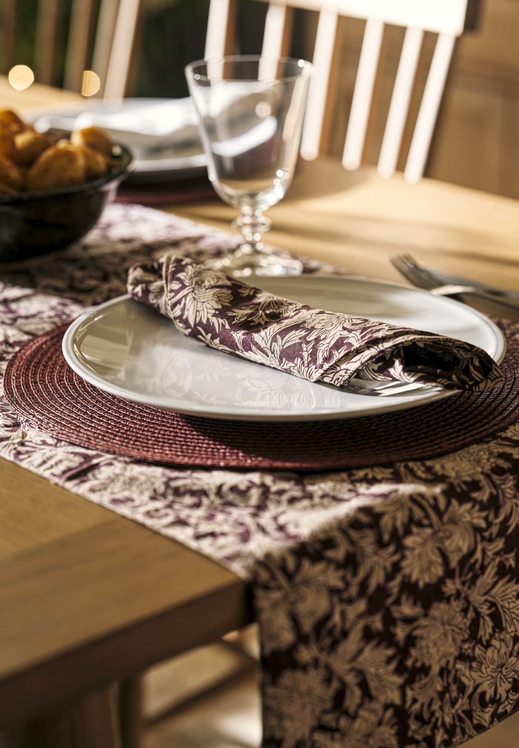 The Cotswold Company Christmas Dining