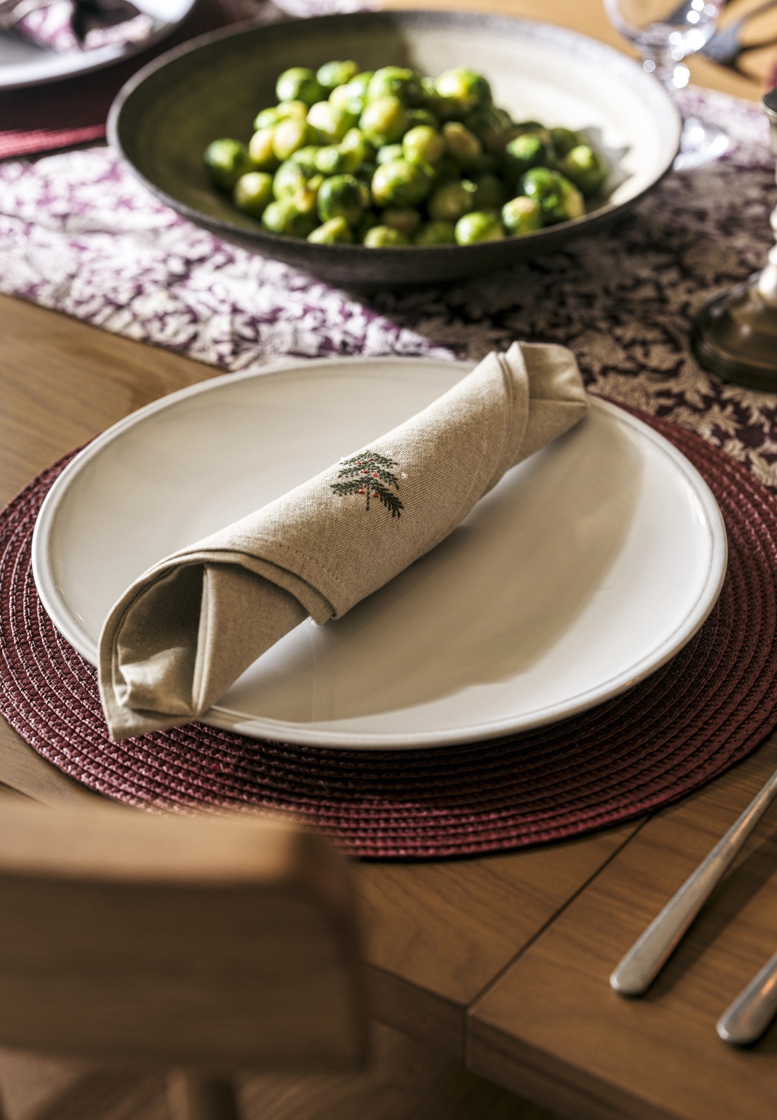 The Cotswold Company Christmas Dining