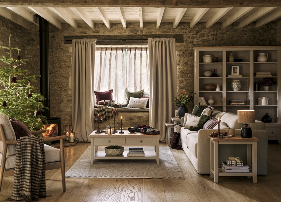 The Cotswold Company Christmas Living Room