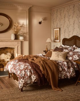 Chocolate Brown Peony Garden Floral 100% Cotton Duvet Cover and Pillowcase Set