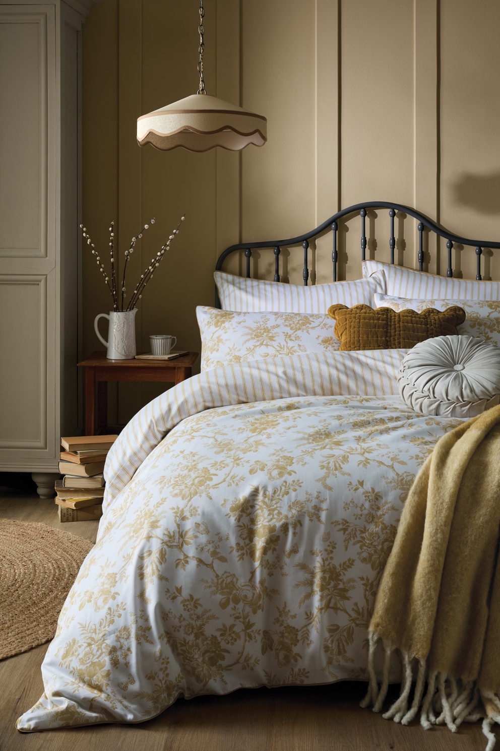 Ochre Yellow Walled Garden Duvet 100% Cotton Cover and Pillowcase Set