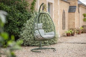 Bramblecrest Santiago Folding Cocoon   Sage