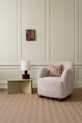 Leni Chair in Gus, Fen