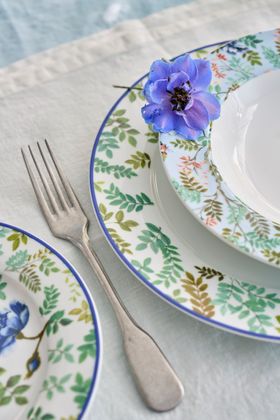 Porcelain de chine tableware DG 344256.jpeg