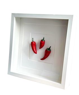 Ceramic Kitchen Wall Art & Shelf Decor: Chillies