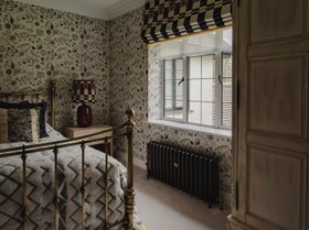 Spartan 4 Column Radiator 01