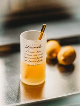 Limoncello Glas - nachhaltig & witzig & wunderbar