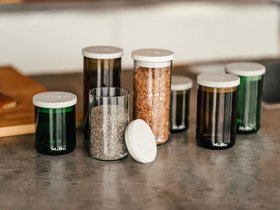 Glas trifft auf Beton - moderne & nachhaltige Vorratsgläser