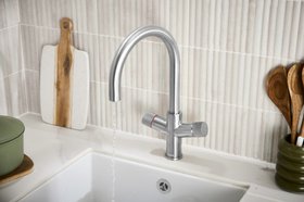 KoGE 3-in-1 Swan Spout Hot Water Tap | Chrome