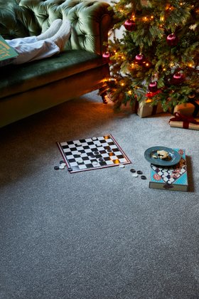 Cormar Carpets Inglewood Saxony in the shade Peak Frost
