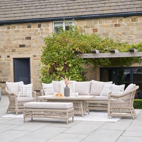 Palmi Woven Outdoor Seating Set