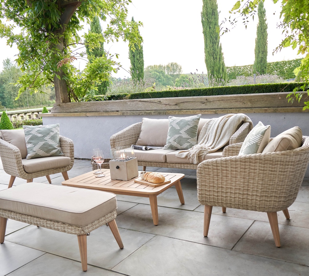 Fira Woven Outdoor Seating Set with Bench