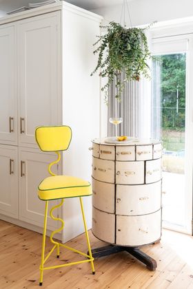 Flo Bar Stool Lemon & Lime