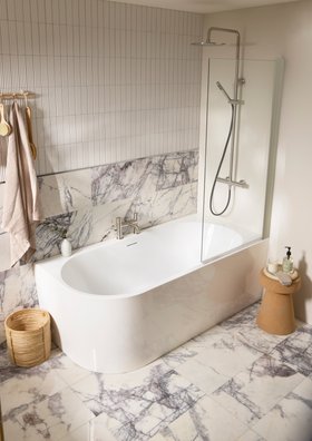 Cadence Corner Bath Tub Lifestyle 1