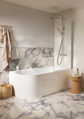 Cadence Corner Bath Tub Lifestyle 3