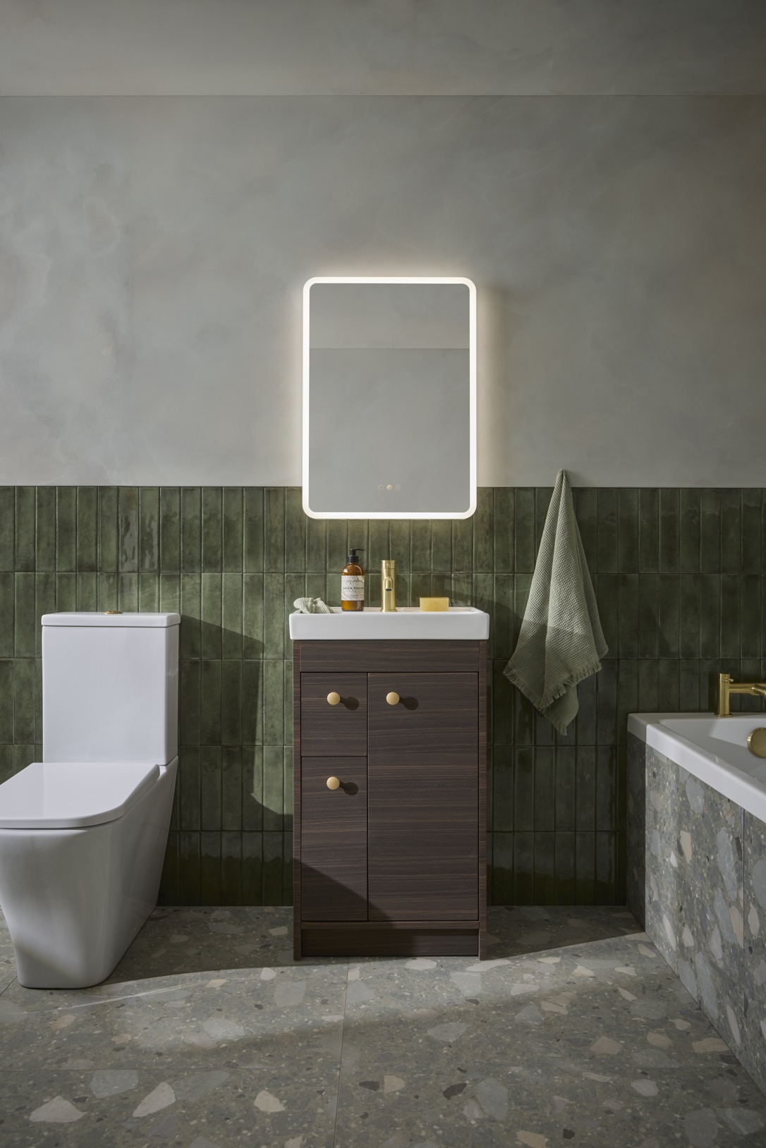 Serenity 500 FM Danish Walnut 5419